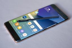 Galaxy Note 10傳聞發(fā)布日期泄漏細(xì)節(jié)設(shè)計(jì)規(guī)格等