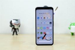 Google自己的代碼可能會(huì)解釋為什么Pixel 4的“平滑顯示”并不總是如您所愿的那樣平滑