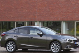 Mazda3在英國將有兩種車身風(fēng)格-轎車和掀背車